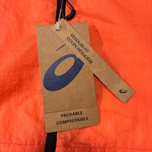 NWT - Asics Women's Orange Metarun Packable Vest - Picture 2 of 8